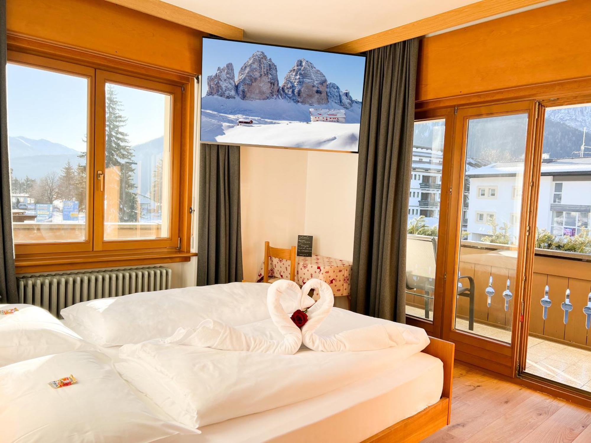 Guesthouse Rosengarten Dobbiaco Kültér fotó