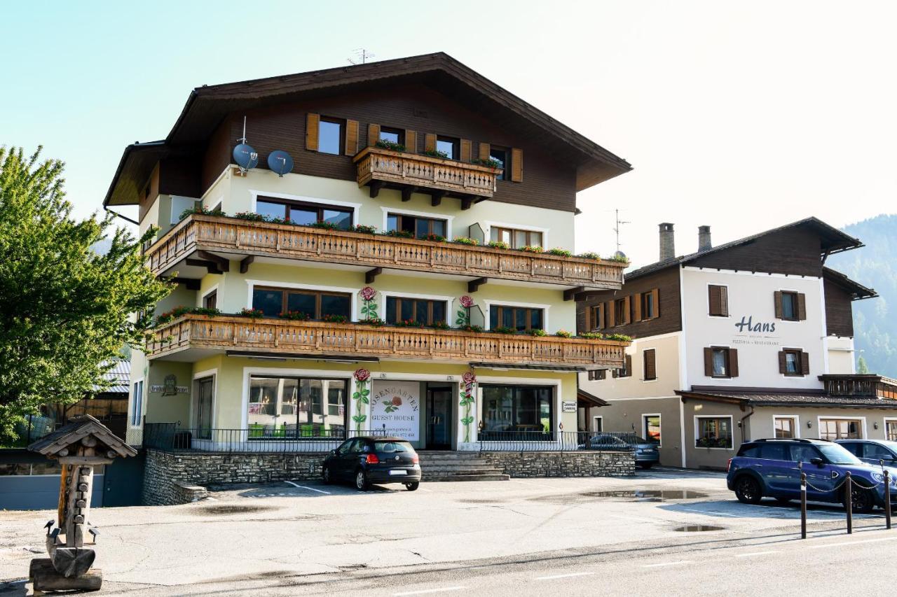 Guesthouse Rosengarten Dobbiaco Kültér fotó